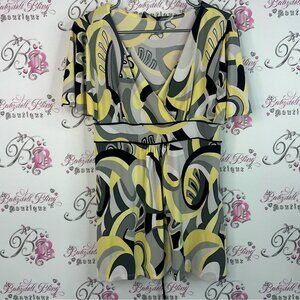 Reitmans tshirt top blouse swirl psychedelic Yellow and Gray Patterned Top